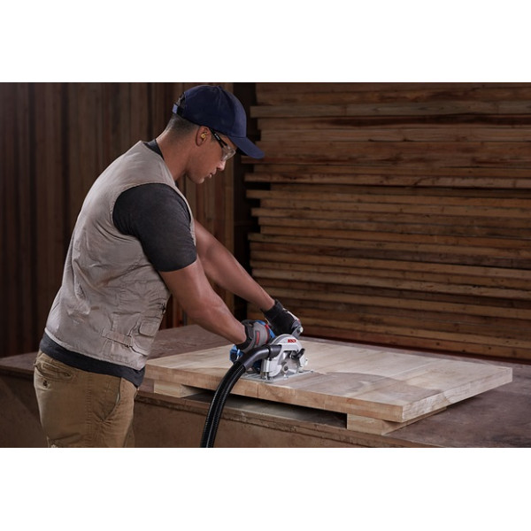 Циркулярна пилка Bosch GKS 600 - фото №3