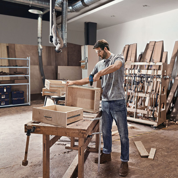 Безщітковий шуруповерт-дриль Bosch Professional GSR 12V-30 2x 20Ач GAL 12V-40 з кейсом (06019G9000) - фото №2