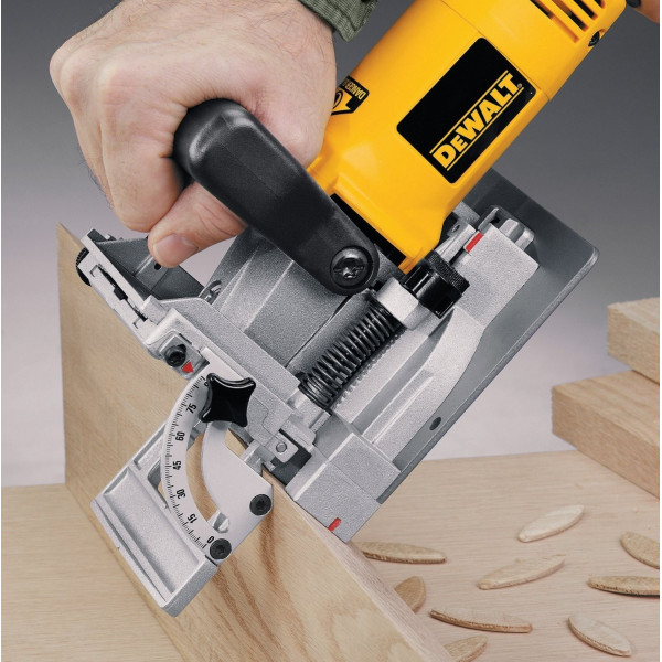 Фрезер DeWALT DW682K 600Вт - фото №4