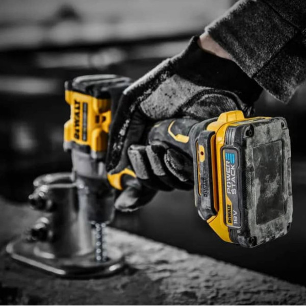 Акумуляторна батарея DeWALT DCBP034 XR Li-Ion 18В 1,7Аг - фото №7
