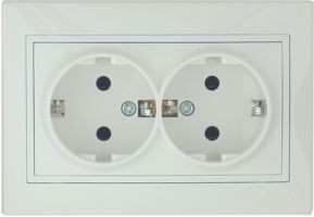 Розетка двойная с з/к белая, Mira, Lezard
