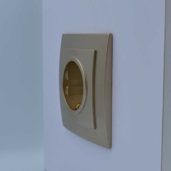 Розетка Nilson Touran золото 1-на з заземленням ( 24151017 ) - фото №2