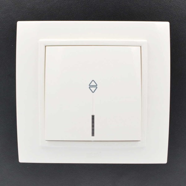 Выключатель ELBI ZENA белый 1кл проходной с подсветкой без рамки ( 609-010200-210 ) - фото №7