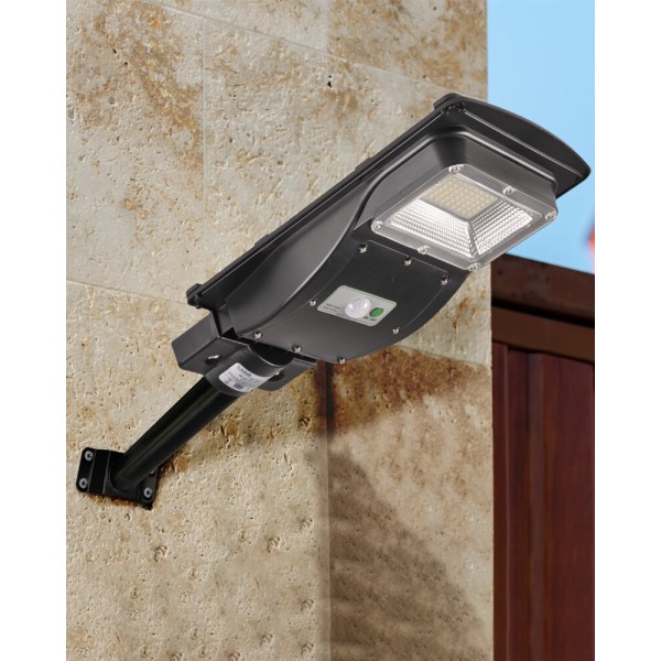 Вуличний світильник на сонячній батареї Goldlux 315496 Street LED 1x3W 6000K 250Lm IP65 чорний - фото №1