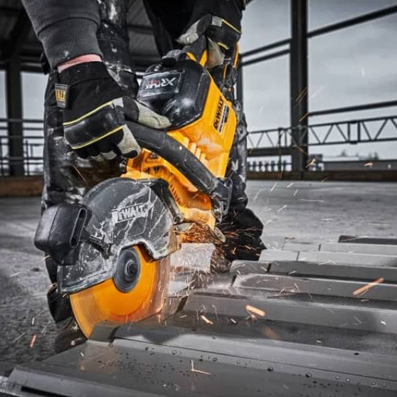 Акумуляторна відрізна пила DeWALT DCS691N FLEXVOLT XR Li-lon 54В Ø230х22,2мм - фото №5