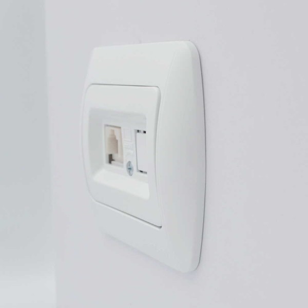 Розетка ELBI ZIRVE Fixline белая телефонная ( 501-000201-221 ) - фото №1