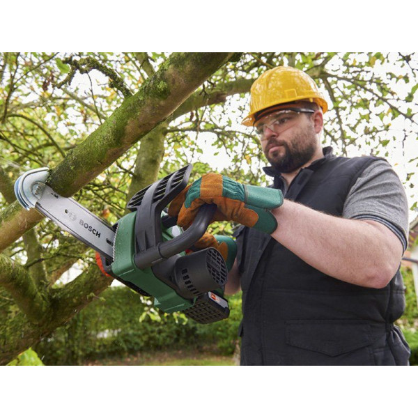 Аккумуляторная цепная пила Bosch UniversalChain 18 - фото №5