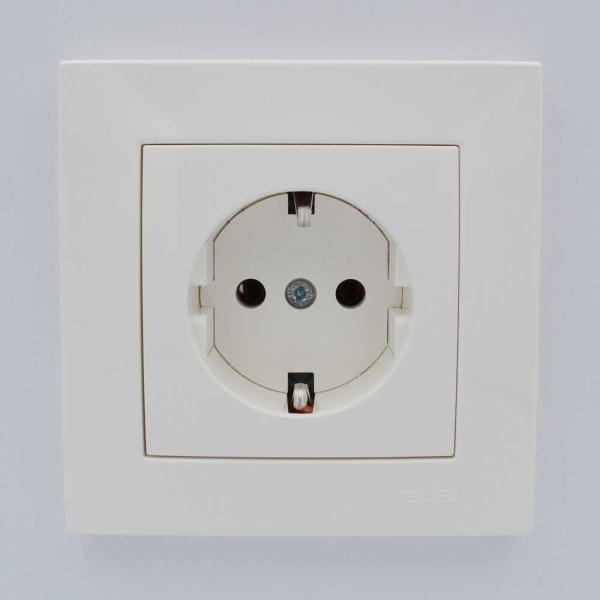 Розетка ZENA ELBI біла 1-на з заземленням без рамки ( 609-010200-217 ) - фото №3