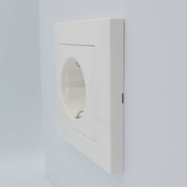 Розетка ZENA ELBI біла 1-на з заземленням без рамки ( 609-010200-217 ) - фото №4