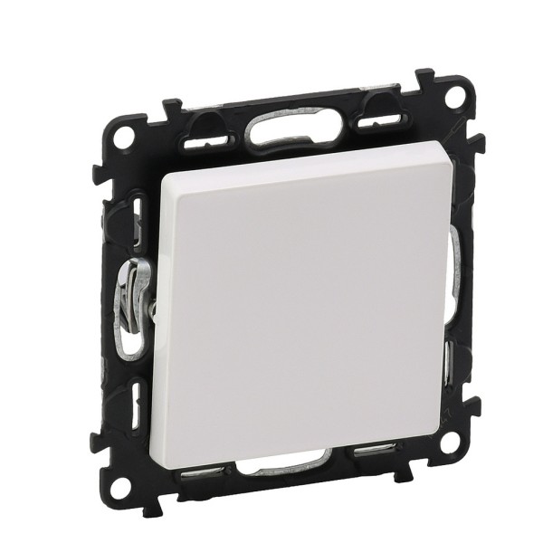 Выключатель Legrand Valena Life белый