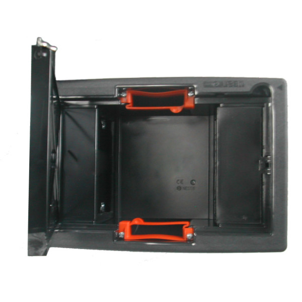 Напольный лючок DKC 01367 ANTISC 8М NEST-8 с рельефной крышкой - фото №1