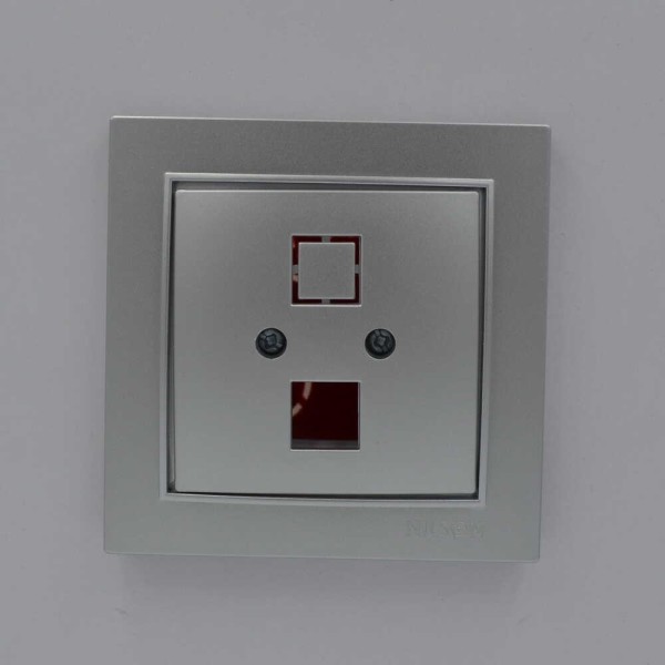 Розетка Nilson Thor серебро компьютерная без модуля ( 27131042 ) - фото №1