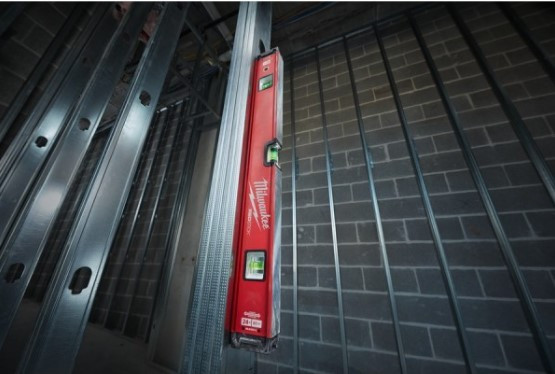 Набір рівнів MILWAUKEE 4932459077 Redstick Backbone 60/180см (2шт) - фото №2