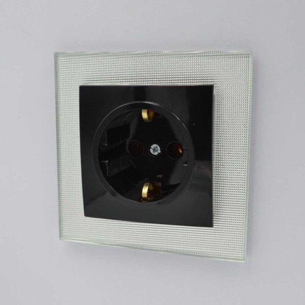 Розетка Nilson Touran чорная 1-я с заземлением ( 24221017 ) - фото №5