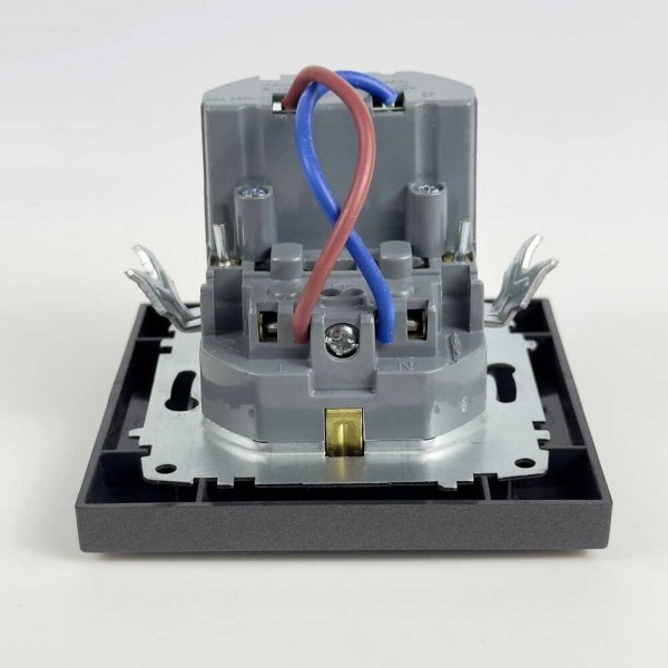 Розетка EL-BI VEGA антрацит матовый 1-я с/з + 2USB (Type C+A) 3A ( 510-016700-347 ) - фото №2