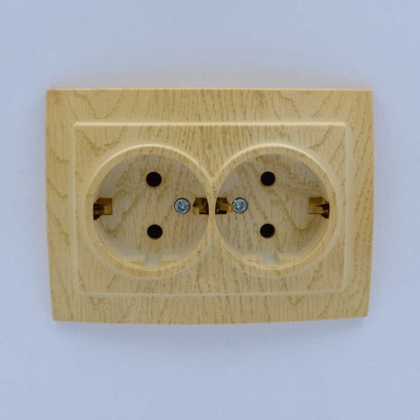 Розетка Nilson Touran клен 2-на з заземленням ( 24281025 ) - фото №1