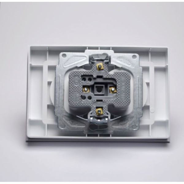 Розетка с з/к двойная Gunsan Eqona - фото №4