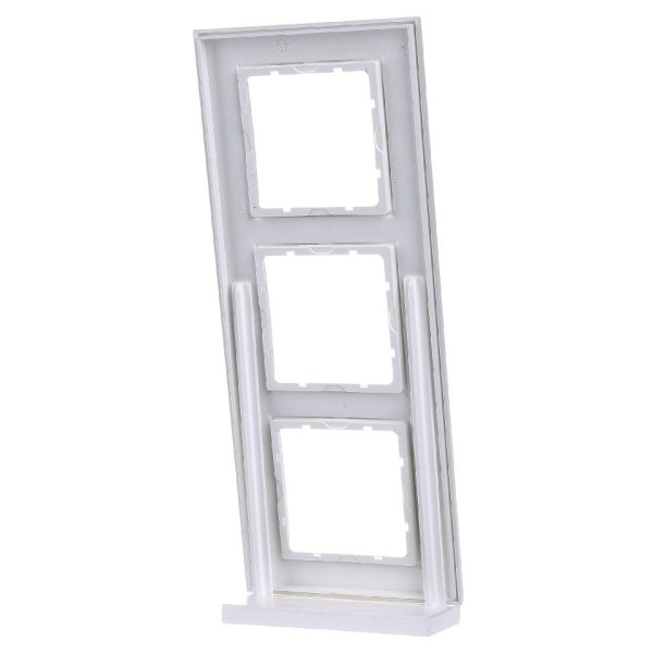 Рамка 3-місна полярна білизна Berker B.7 - фото №4