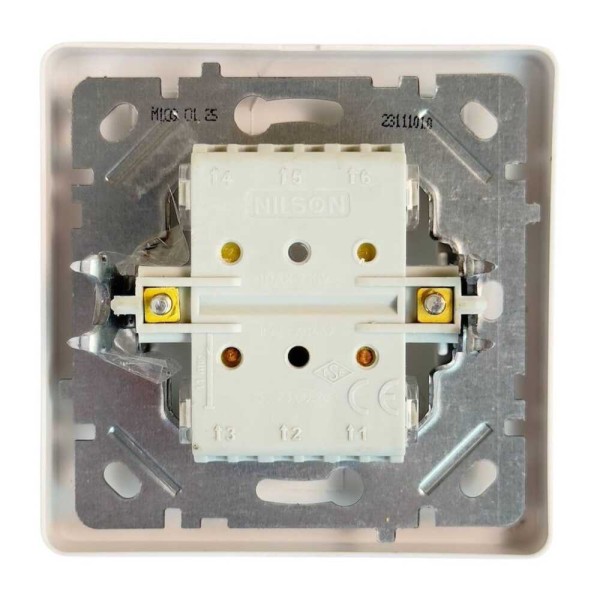 Вимикач Nilson Selene білий 1кл проміжний ( 23111010 ) - фото №1