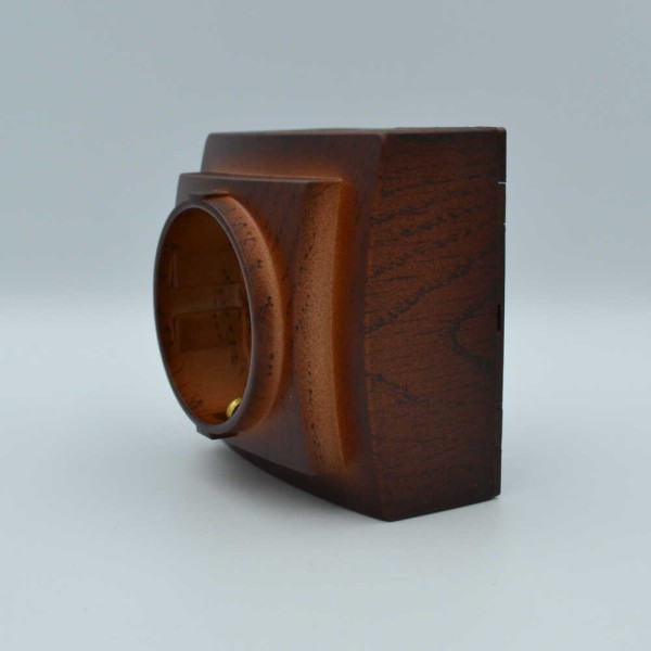 Розетка Nilson Themis горіх 1-на з заземленням ( 26271017 ) - фото №2