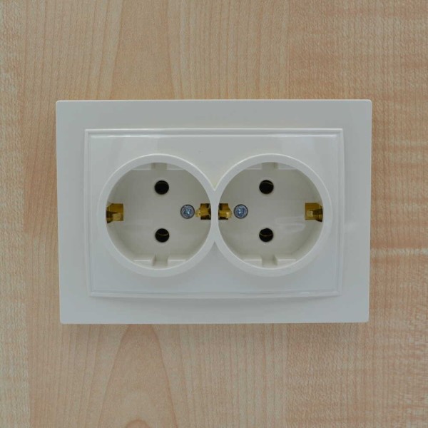 Розетка Nilson Thor кремова 2-на з заземленням ( 27121025 ) - фото №6