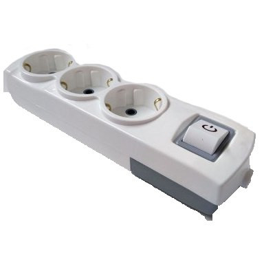 Тройная колодка Sokol с заземлением и выключателем (7.5.2.157200)