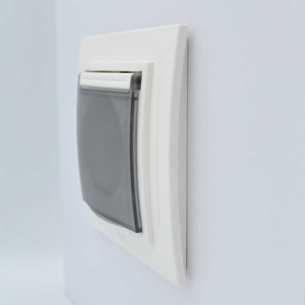 Розетка ELBI ZENA белая 1-я с заземлением с крышкой без рамки ( 609-010200-218 ) - фото №2