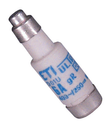 Запобіжник ETI 004311004 D01UQ10A/400V gR (50 kA)