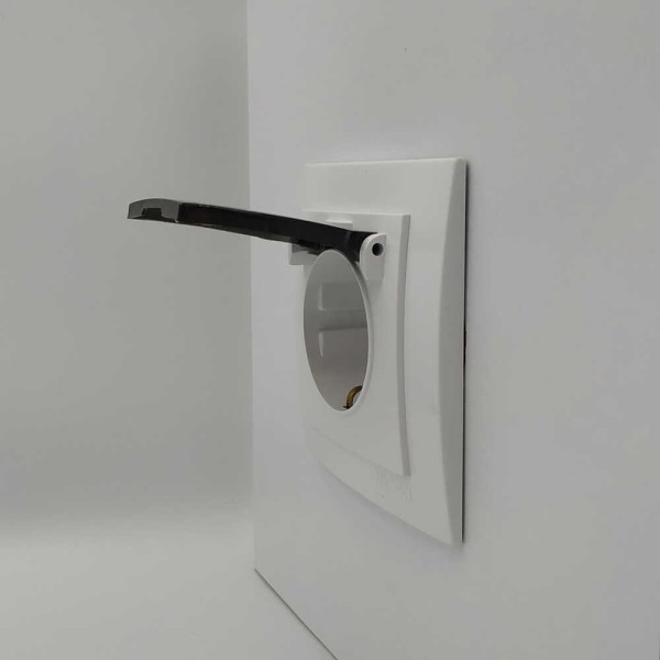 Розетка Nilson Touran біла 1-на з заземленням з кришкою ( 24111018 ) - фото №3